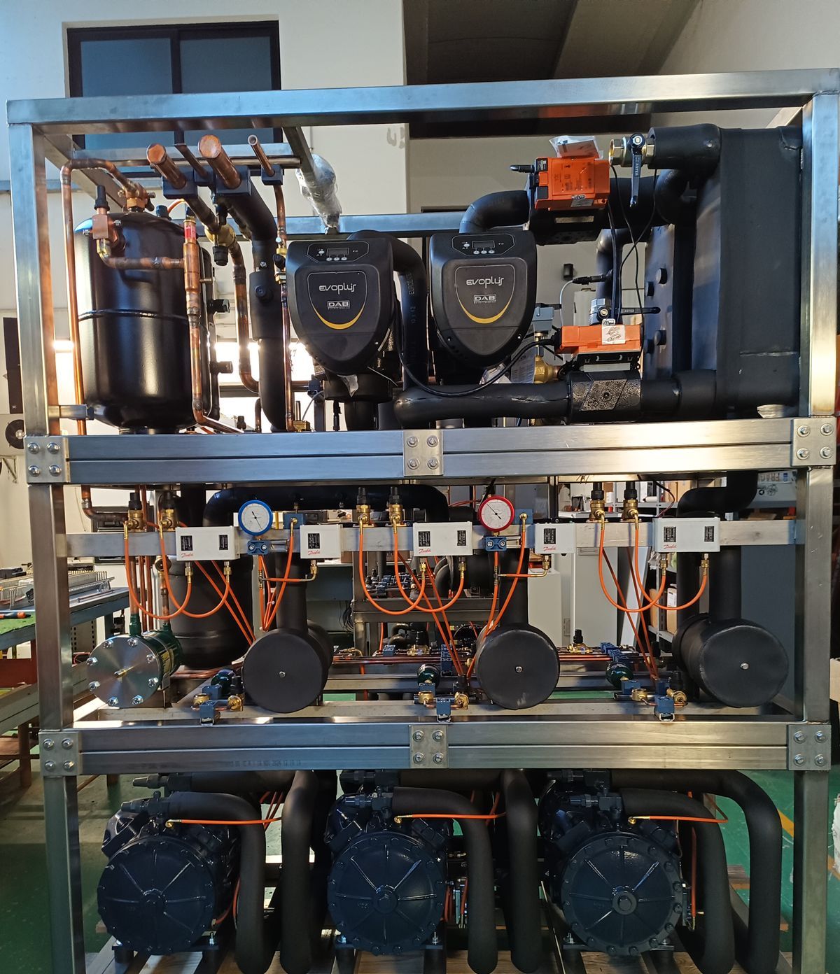 Moduli in acciaio inox completati in officina