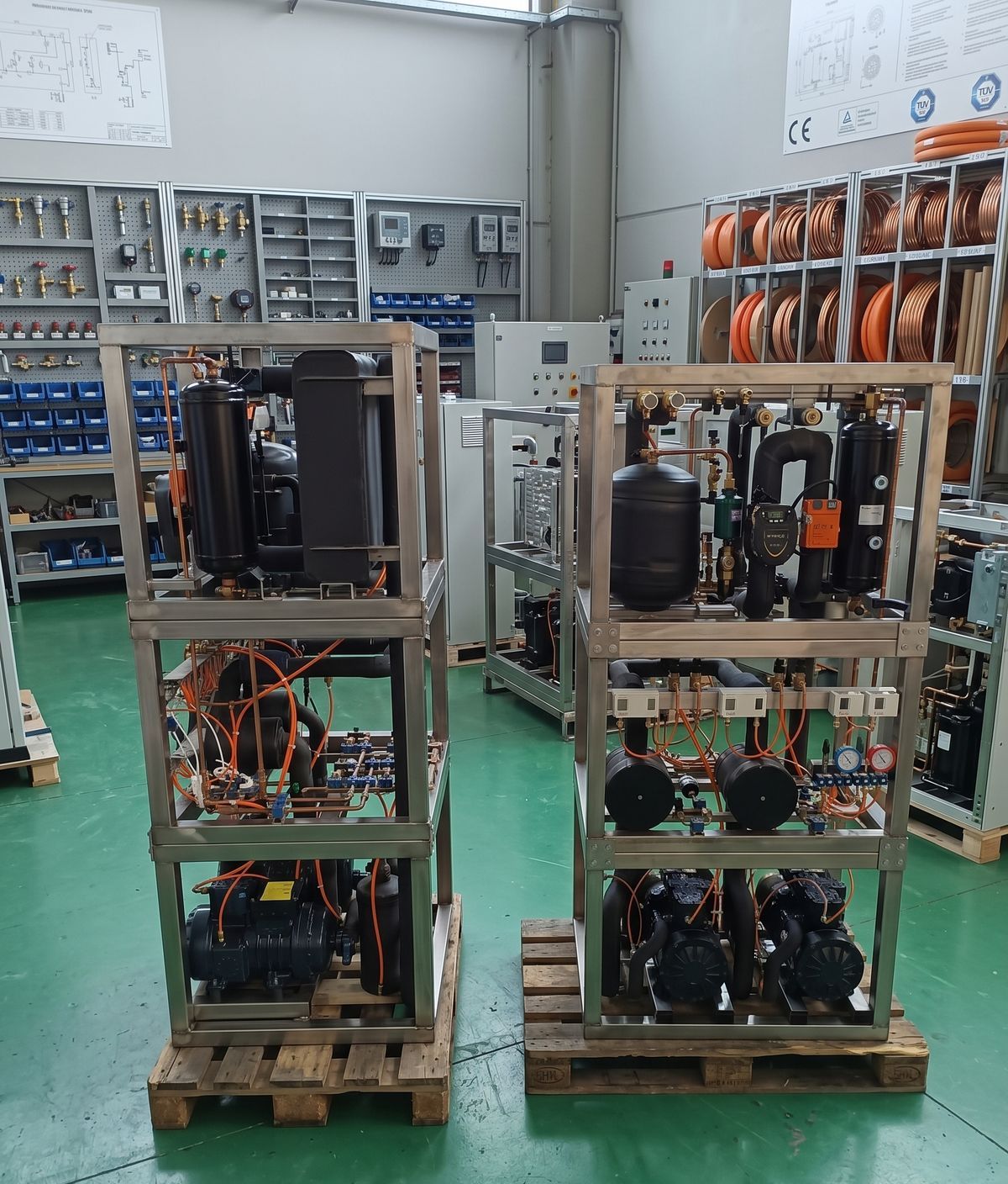 I due moduli dell’unità di refrigerazione completati in officina